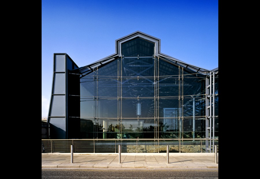 CHQ Building